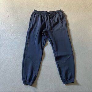 Brand New With Tags Under Armour sweatpants size Large